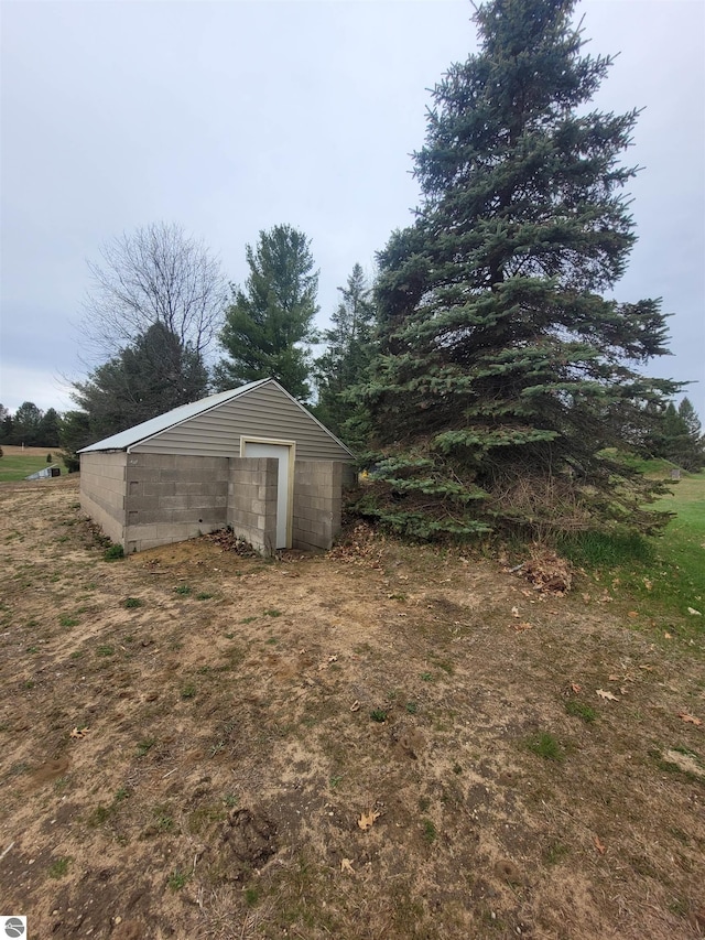 4120 M-66, Kalkaska, MI 49646 - view of outbuilding featuring an outbuilding