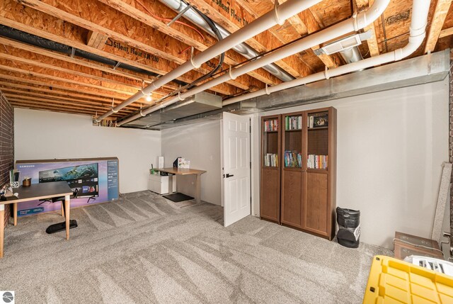 726 Doe Trl, Mount Pleasant, MI 48858 - finished basement with carpet flooring