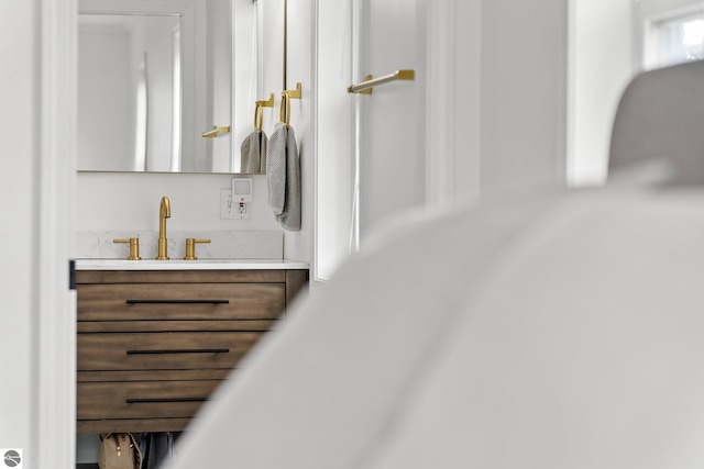 5945 E M-55, Cadillac, MI 49601 - bathroom with vanity