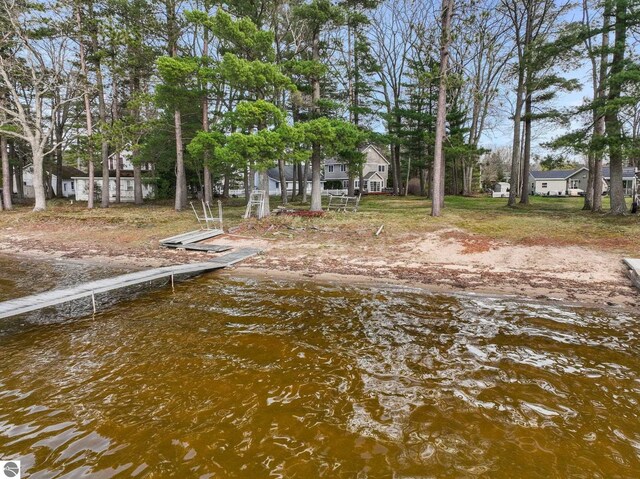 5945 E M-55, Cadillac, MI 49601 - dock with a water view