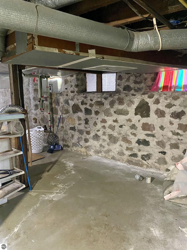 view of unfinished basement