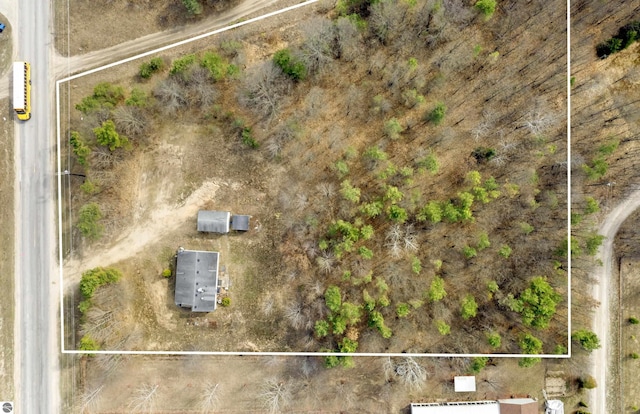 3072 Gonder Rd, Interlochen, MI 49643 - aerial overview of property's location with property boundaries highlighted