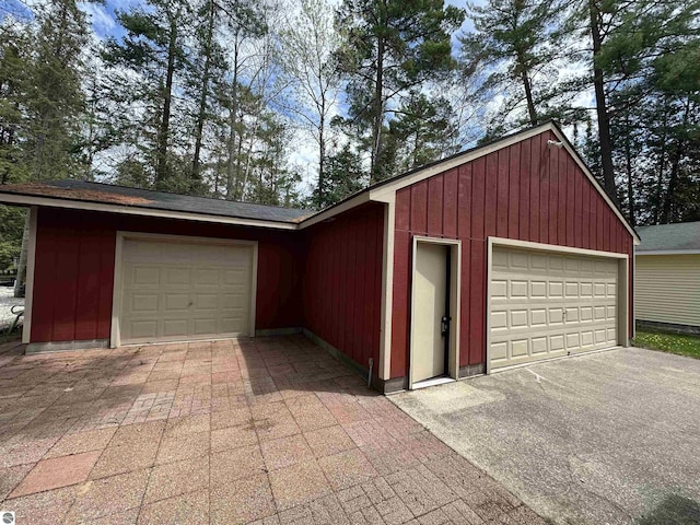 view of detached garage