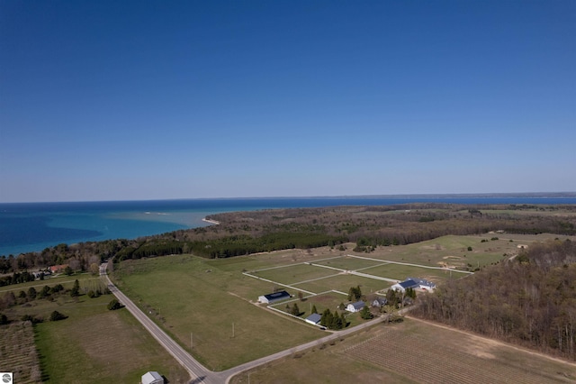 3619 Tompkins Rd, Traverse City, MI 49686