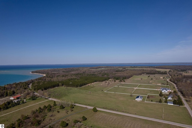 3619 Tompkins Rd, Traverse City, MI 49686