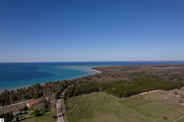 3619 Tompkins Rd, Traverse City, MI 49686