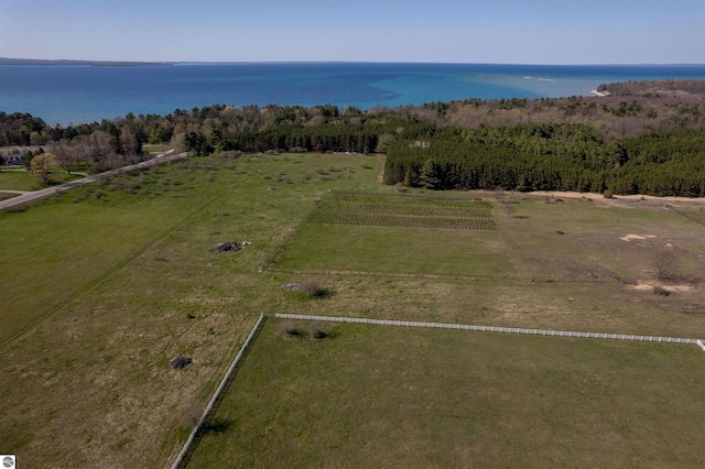 3619 Tompkins Rd, Traverse City, MI 49686