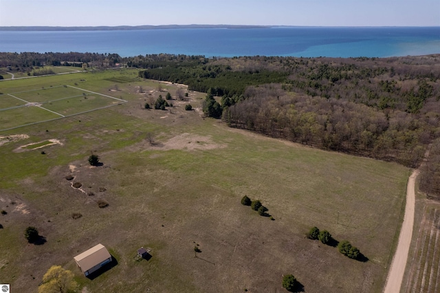 3619 Tompkins Rd, Traverse City, MI 49686