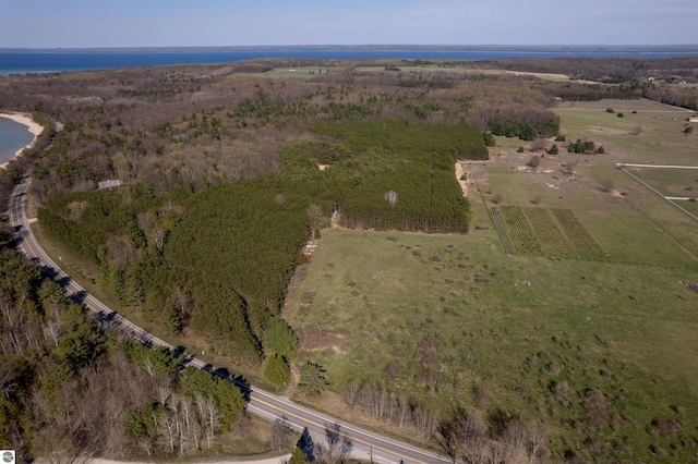3619 Tompkins Rd, Traverse City, MI 49686