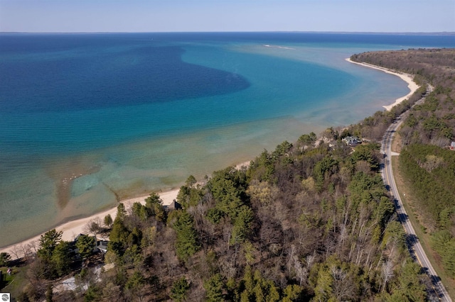 3619 Tompkins Rd, Traverse City, MI 49686