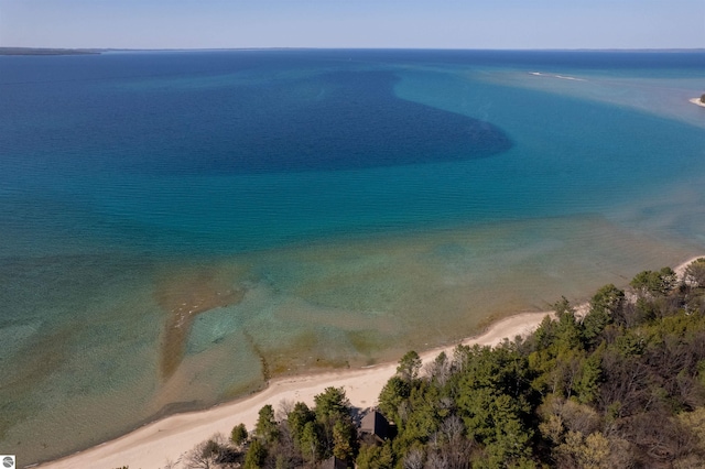 3619 Tompkins Rd, Traverse City, MI 49686