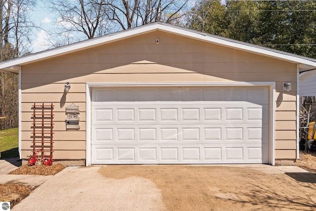 9869 E Cherry Bend Rd, Traverse City, MI 49684 - view of detached garage