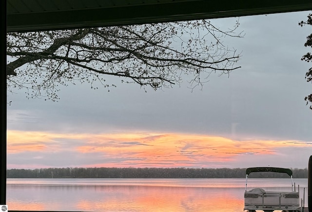 8805 Iroquois Trl, Saint Helen, MI 48656 - water view
