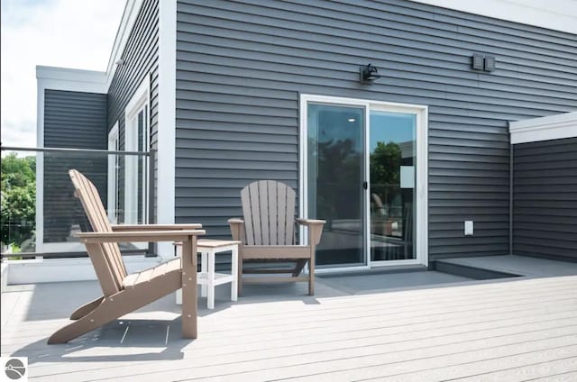 914 E Front St Unit 16, Traverse City, MI 49686 - view of deck