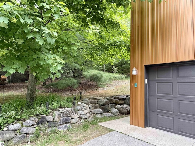 10959 E Pobuda Rd, Suttons Bay, MI 49682 - view of garage