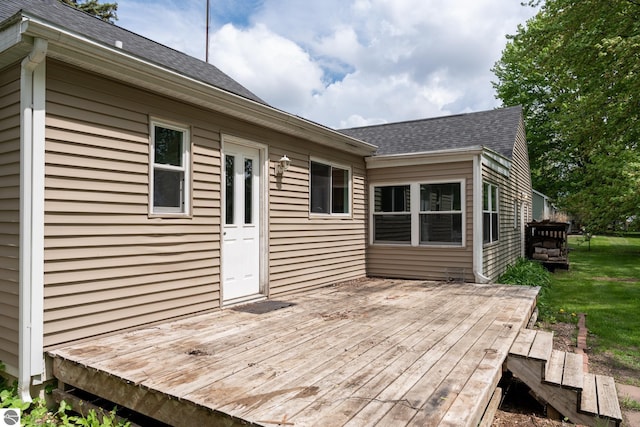 1618 E High, Mount Pleasant, MI 48858 - deck with a yard