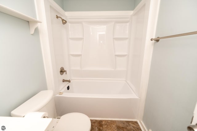 1618 E High, Mount Pleasant, MI 48858 - full bath featuring toilet and bathtub / shower combination