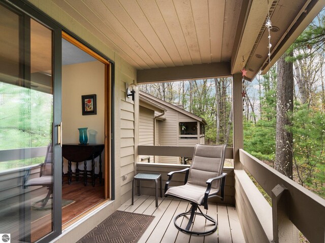 6307 Summit Ct, Traverse City, MI 49686 - view of deck