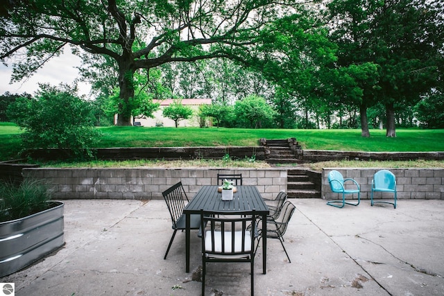 1435 S French Rd, Lake Leelanau, MI 49653 - view of patio / terrace featuring outdoor dining area