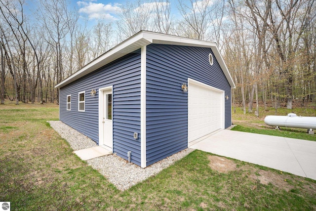 4480 Mockingbird Cir, Farwell, MI 48622 - view of detached garage