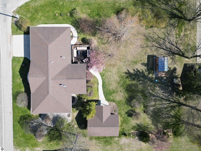 205 S Elm St, Suttons Bay, MI 49682 - aerial view of property and surrounding area