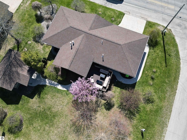 205 S Elm St, Suttons Bay, MI 49682 - aerial view of property and surrounding area