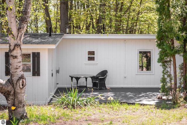 11199 Center Rd, Traverse City, MI 49686 - view of outdoor structure