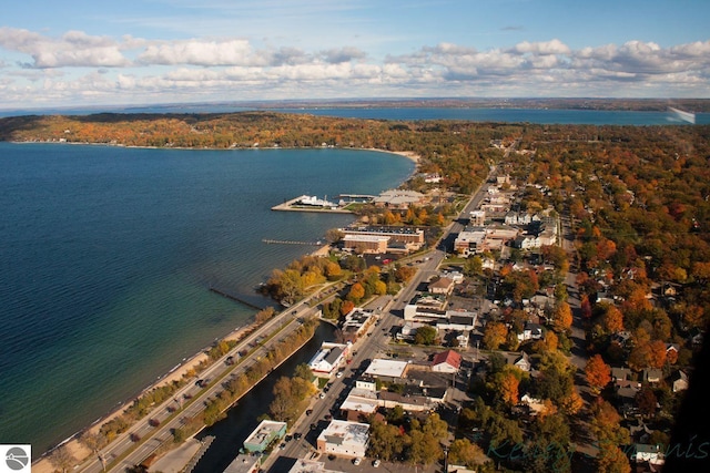 314 W Ninth St, Traverse City, MI 49684 - aerial overview of property's location featuring a nearby body of water