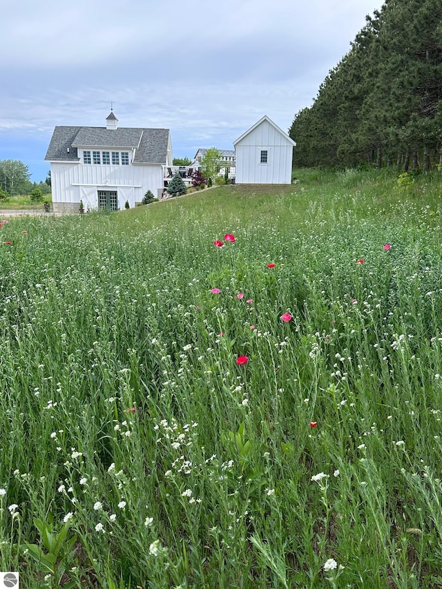 2494 N Setterbo Rd, Suttons Bay, MI 49682 - view of yard