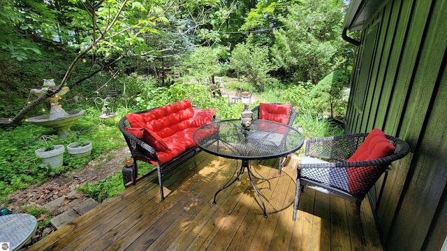 10092 S Elm St, Traverse City, MI 49684 - deck with outdoor dining space
