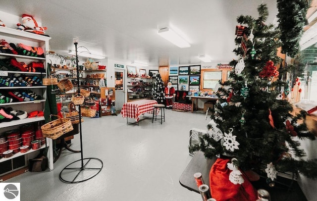 11184 N Mill St, Northport, MI 49670