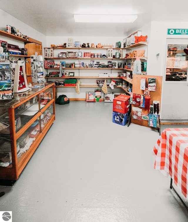 11184 N Mill St, Northport, MI 49670