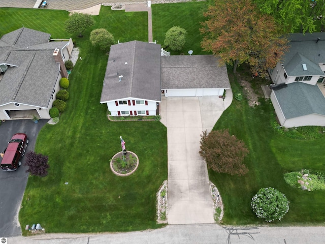 1094 Fairway Dr, Lake Isabella, MI 48893 - drone / aerial view