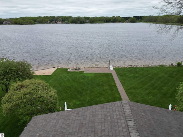 1094 Fairway Dr, Lake Isabella, MI 48893 - water view