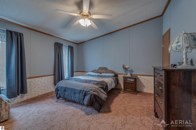 1929 Mohawk Trl, West Branch, MI 48661 - carpeted bedroom featuring crown molding, a textured ceiling, vaulted ceiling, and a ceiling fan