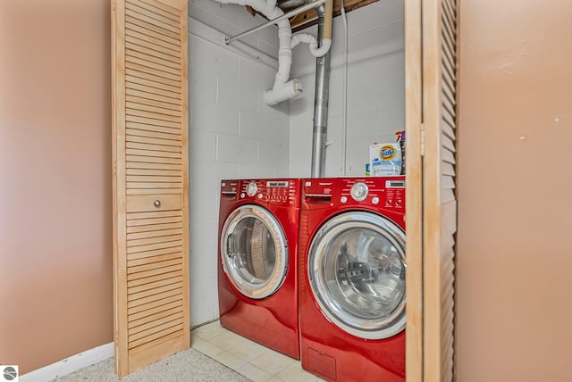2683 Green Meadows Dr Unit 10, Traverse City, MI 49685 - laundry room with washing machine and dryer