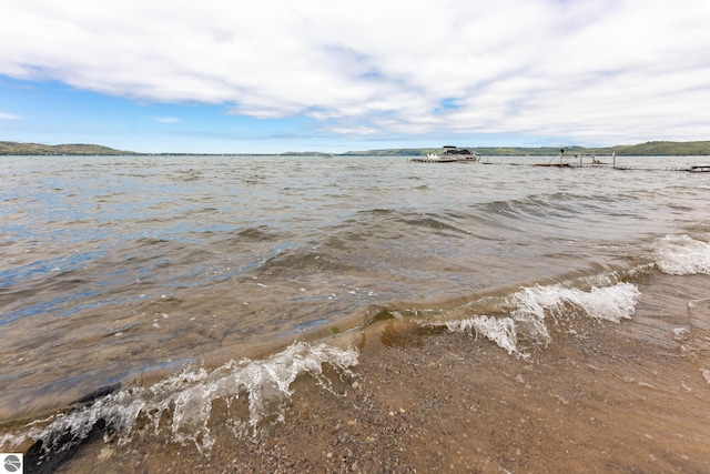 5434 W Macfarlane Rd, Glen Arbor, MI 49636 - water view