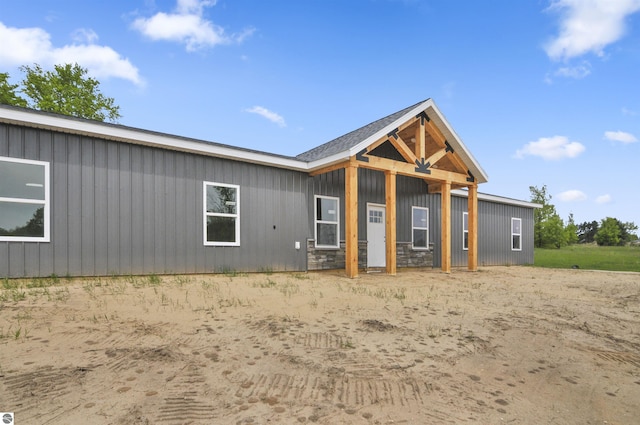 11285 Lakeshore Dr, Buckley, MI 49620 - view of front of home