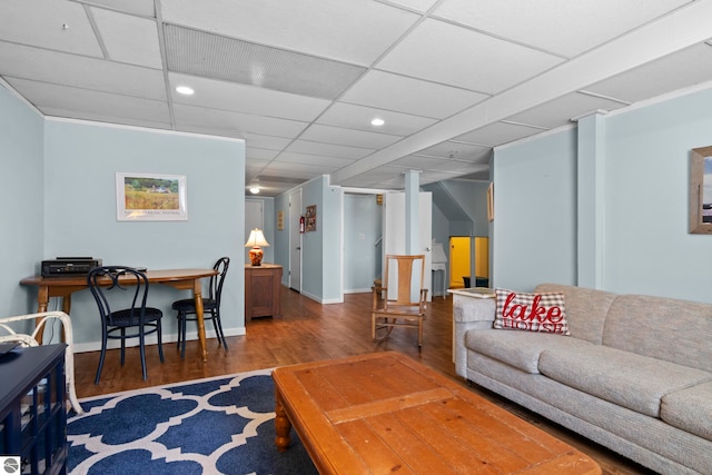 906 Michigan Ave, Frankfort, MI 49635 - living area featuring wood finished floors, baseboards, and recessed lighting