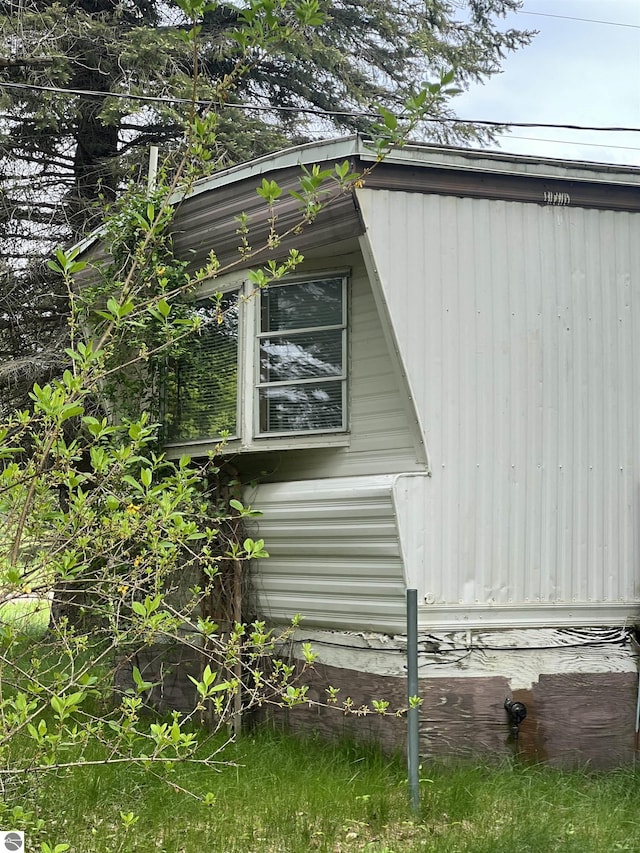 8713 Kingsley Rd, Kingsley, MI 49649 - view of home's exterior