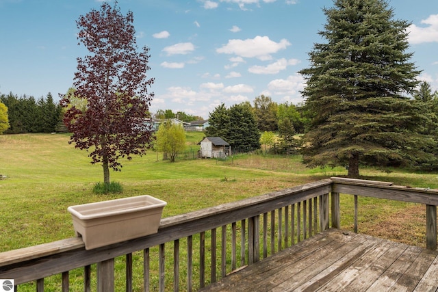 9170 Townline Rd, Kingsley, MI 49649 - wooden deck featuring a yard