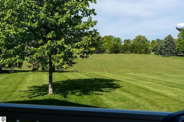 2152 Cornerstone Dr, Mount Pleasant, MI 48858 - view of grassy yard