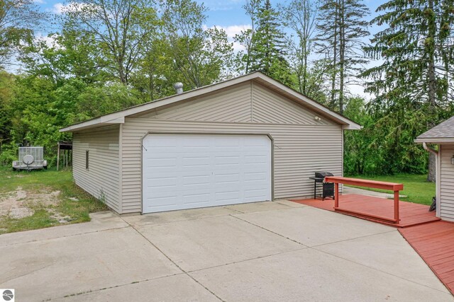 217 Winona Pl, Cadillac, MI 49601 - view of detached garage