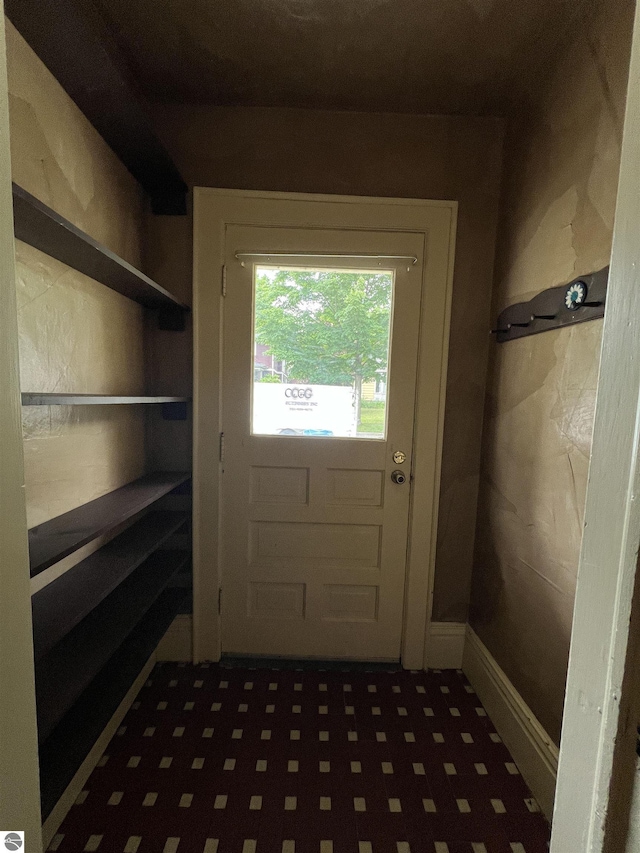 506 E Division St, Cadillac, MI 49601 - view of doorway to outside