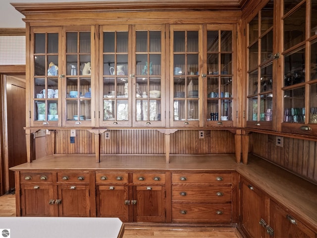 431 Michigan Ave, Charlevoix, MI 49720 - detailed view