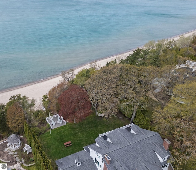 431 Michigan Ave, Charlevoix, MI 49720 - bird's eye view of waterfront with a beach