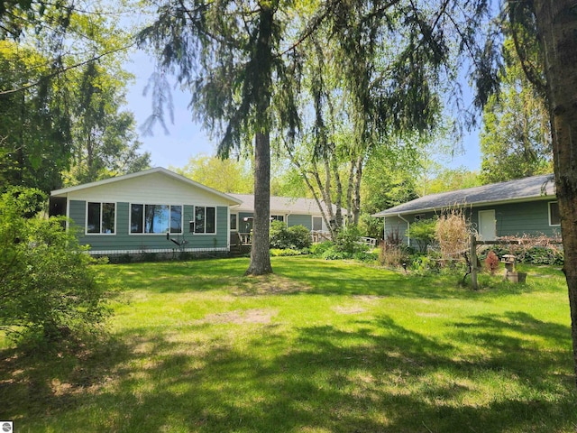 4775 W Cedar Lake Rd, Greenbush, MI 48738 - view of green lawn