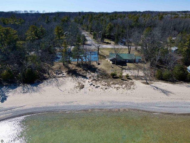 54 N Cherry Beach Ct, Northport, MI 49670