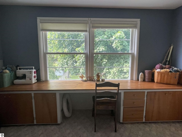 906 Vassar St, Alma, MI 48801 - office area with built in desk and healthy amount of natural light
