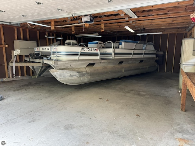 11748 NE Franklin St, Kalkaska, MI 49646 - view of garage